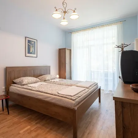 Wisdom - 2 Bedroom Top Center Sofia